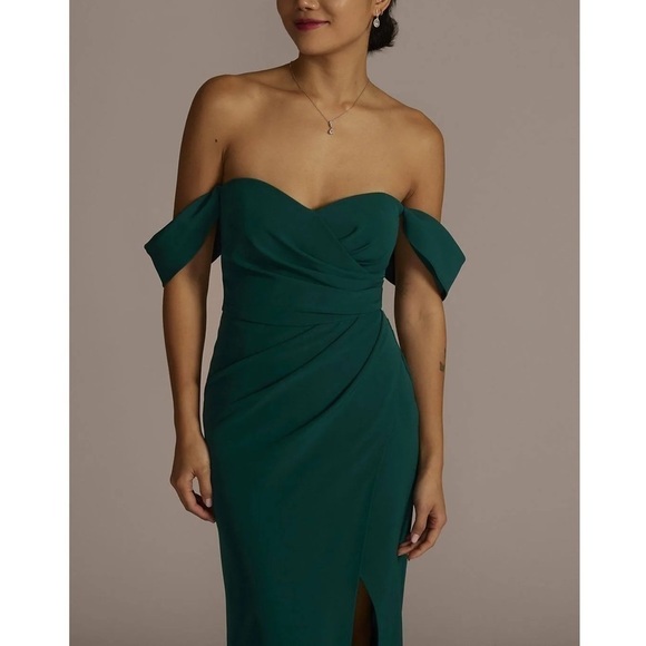 Galina Signature Gem/Dark Green Off the Shoulder Bridesmaid Dress Sz 4 - Picture 3 of 14